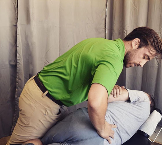 bowmanville chiropractor clinic nearby